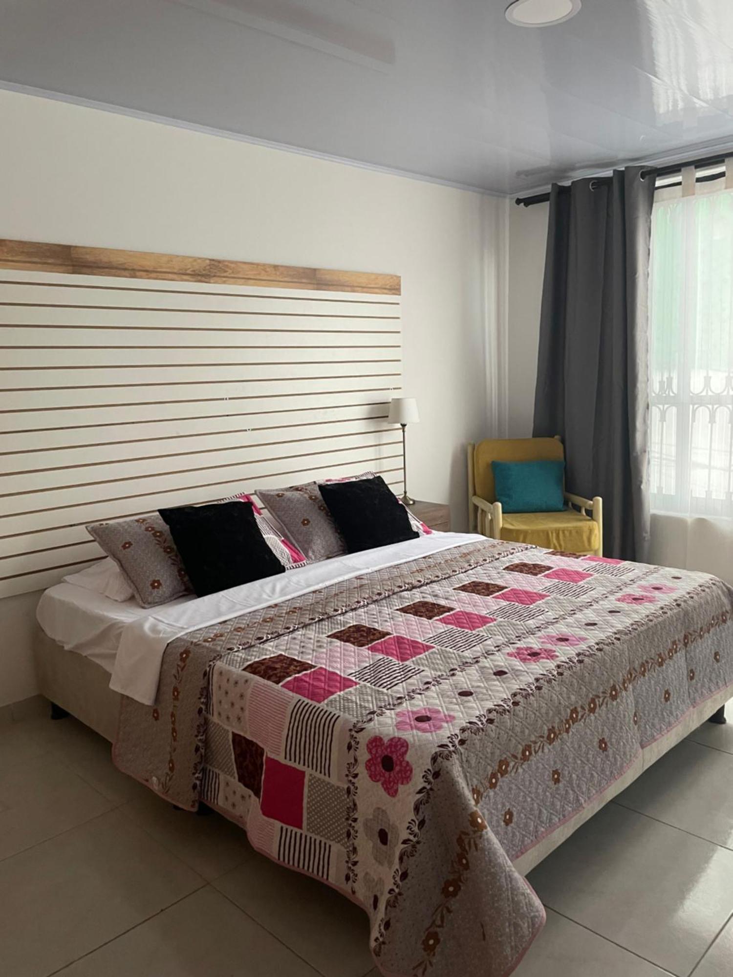 Ferienwohnung Loft En El Corazon De La Ciudad Ibagué Exterior foto
